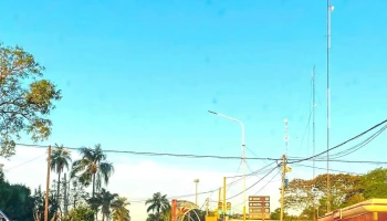 Portal de ingreso a San Luis del Palmar - Juan Romero &