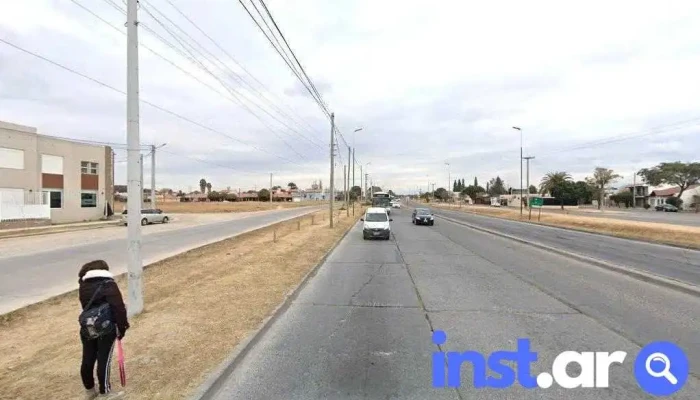 Av. Ex Comb. de Malvinas y Diario La Prensa - Argentina