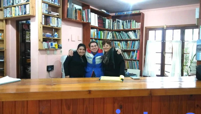 Biblioteca Dr Gregorio Alvarez - Junín De Los Andes