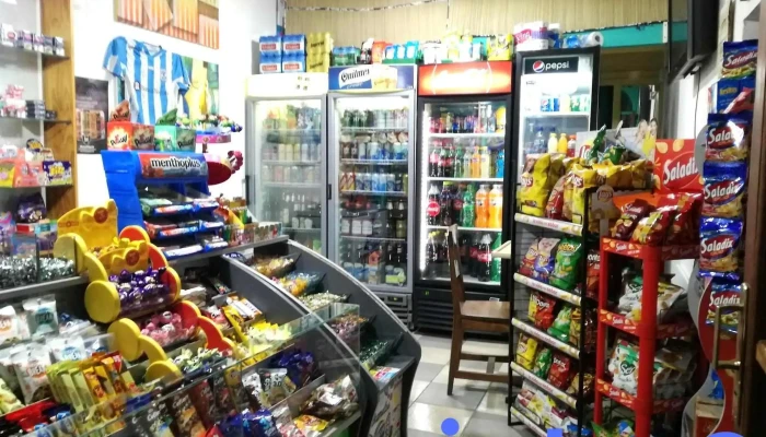Bulldog Drugstore -  Interior - San Juan