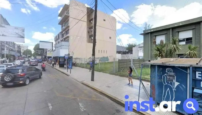 Diarios y Revistas Banco - Almafuerte 3109