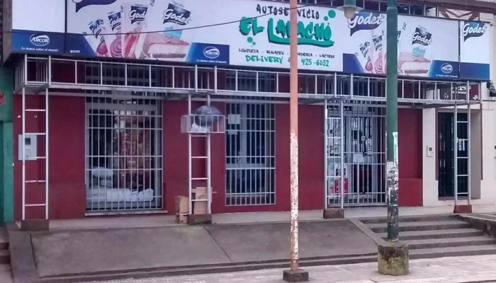 El Lapacho -  Exterior - Yerba Buena