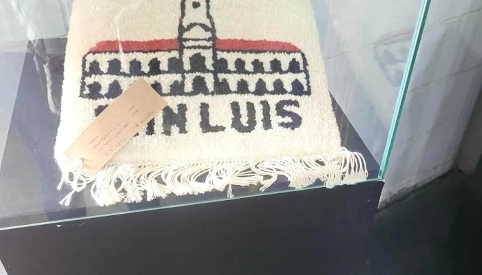 Fabrica De Alfombras Tecla Funes Puntaje - La Punta