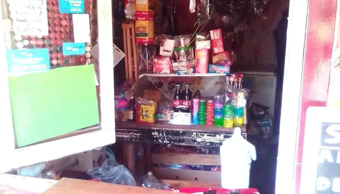 Kiosco Martina anexo roperia y jugueteria - Puerto Esperanza