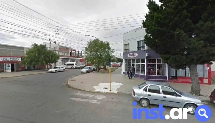 Kiosco Menina · Agencia Oficial N°15 - Z9400Bad Río Gallegos