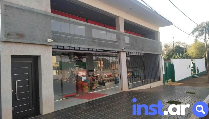 Librería Pacífico - Jardín America