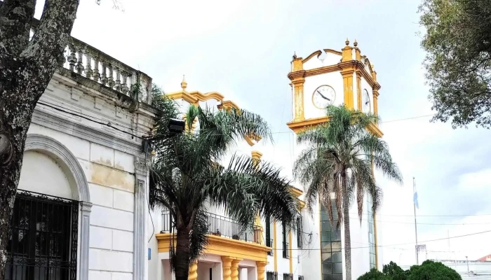 Municipalidad De Esquina -  Opiniones - Esquina