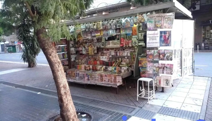Puesto de diarios Jose - C1035Aae