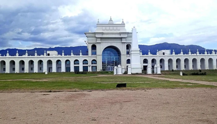 Replica Del Cabildo Como Llegar - La Punta