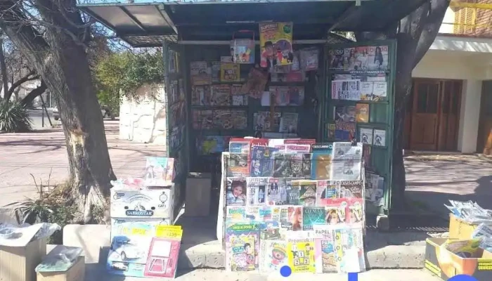 Romero Newsstand - Avenida Bernardino Rivadavia &