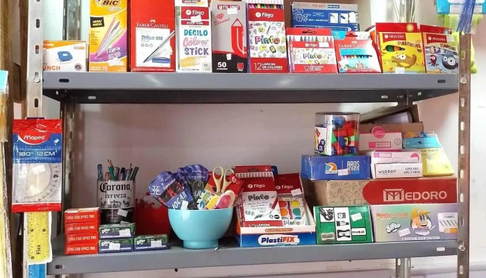 Viral Librería y Regalería - Laguna Naick Neck